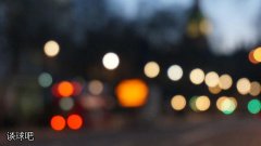 谈球吧背后藏了多少陷阱？一个电话就能让你倾家荡产。

问：